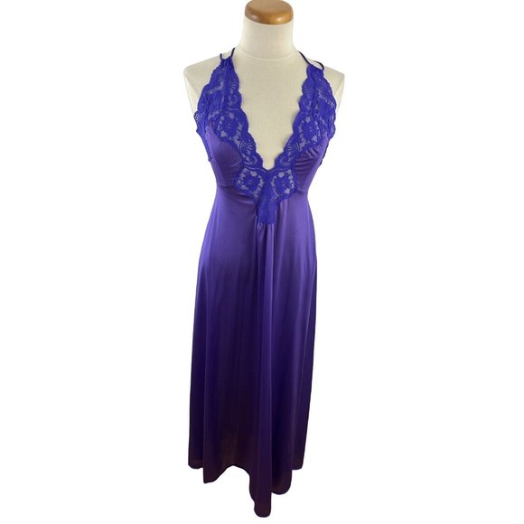 Vintage Miss Elaine Women's S Purple Nylon Nightgown Full Sweep Lace Plunge